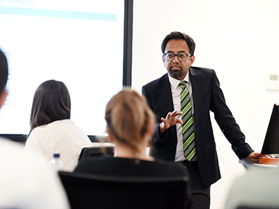 Teesside University and Grant Thornton launch new sustainability business apprenticeship . Link to View the pictures.
