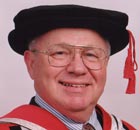 Dr Robert N Aebersold