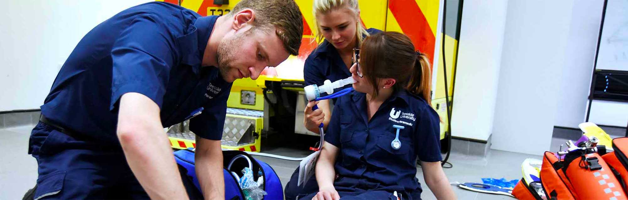 become a paramedic, paramedic degree, paramedic science