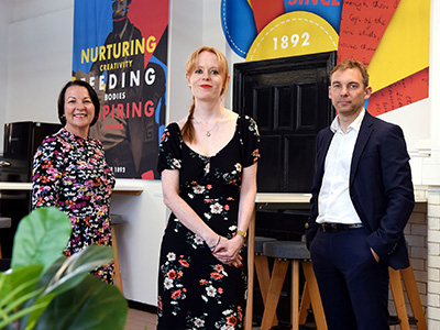 Left to right: Clare Fletcher ( Associate Dean for Learning and Teaching in the School of Arts & Creative Industries, TU); Helen Dalby (Audience and Content Director for Reach’s North East titles); and Ian McNeal (Teesside Live Editor).. Link to Teesside University and Reach PLC collaborate to support local journalism.