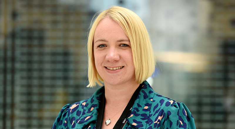 Dr Caroline Orr 