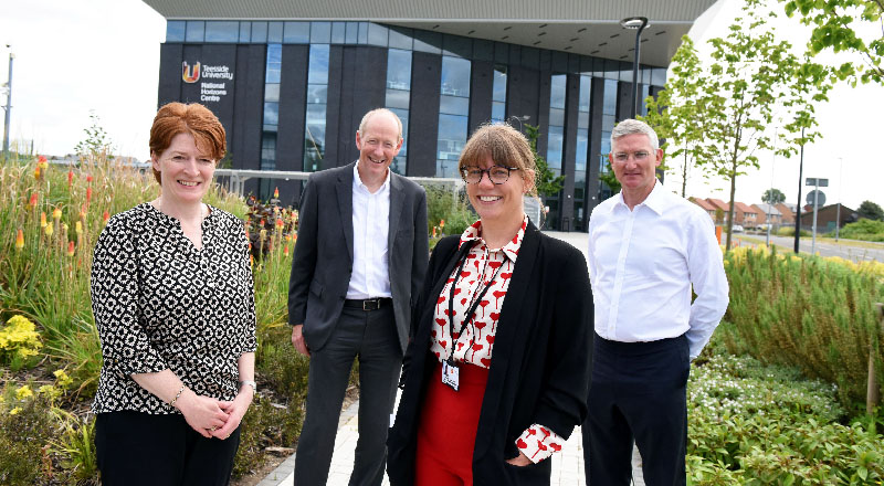 •	(L-R) Janet Downie (CEO, Roslin CT) Steve Bagshaw CBE Industry advisor to the UK vaccines taskforce), Dr Jen Vanderhoven (Director of the National Horizons Centre) and Matthew Durdy (CEO, Cell and Gene Therapy Catapult) at the launch of the ATSTN National Training Centres.