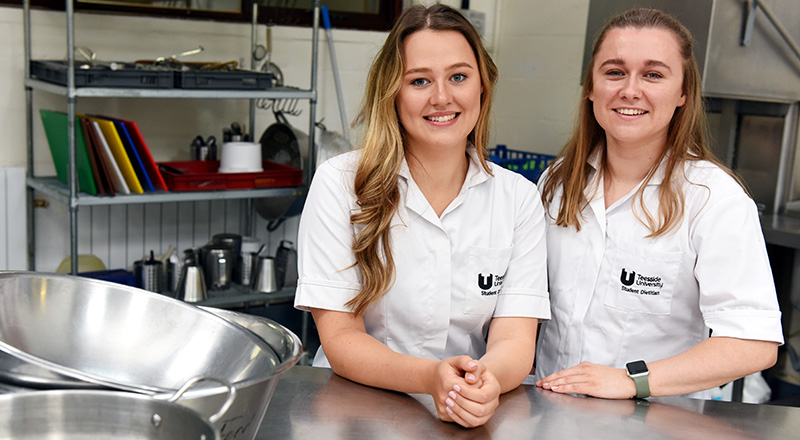 Jess Pearse (left) and Sophie Kendall (right)