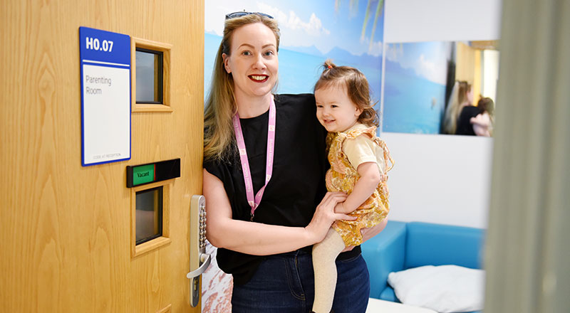 Midwifery student Sasha Bloundele with her daughter Birdie