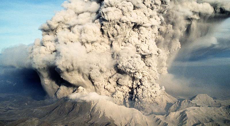 The Laacher See eruption was likely similar in size to the cataclysmic 1991 Pinatubo eruption pictured here.