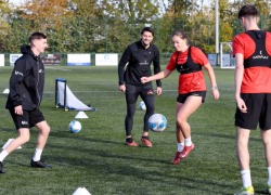 Students training with George Friend