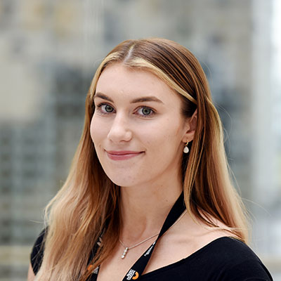 Elizabeth Frank