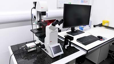 Leica DMi8 Fluorescence Microscope