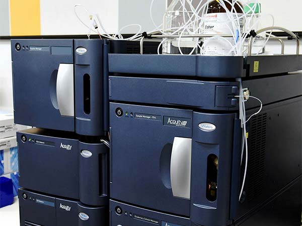 Waters Acquity UPLC System