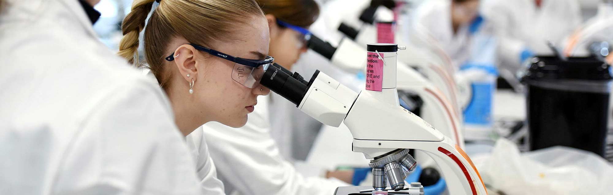 Secondary Biology with Science (with QTS)