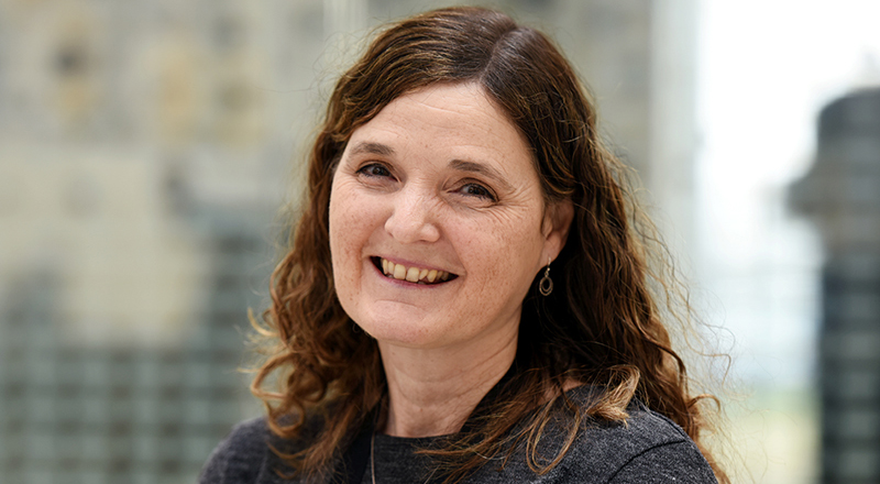  Professor Linda Popplewell, Professor of Genetic Medicine