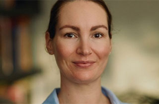 Dr Nikki Carthy